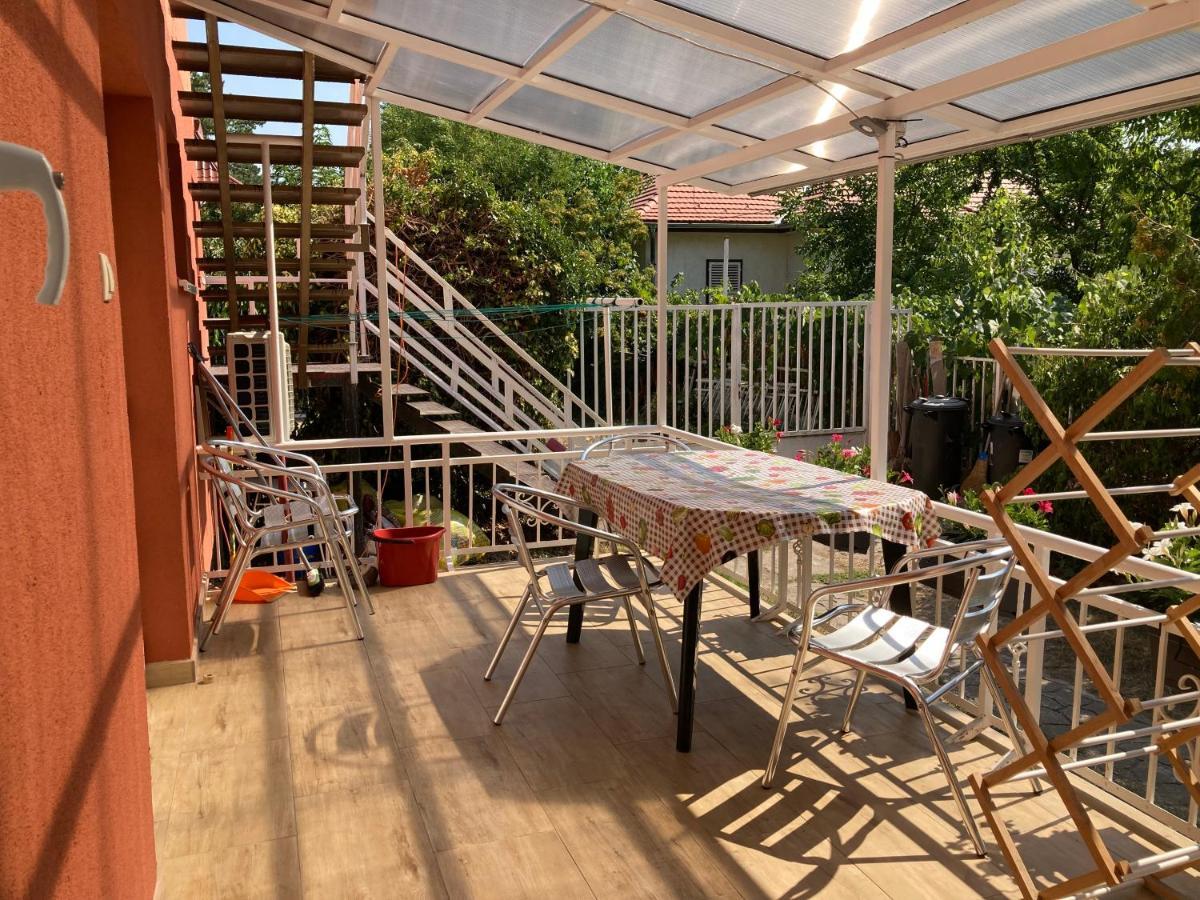 Balaton Vendeghaz Apartment Siofok Ngoại thất bức ảnh