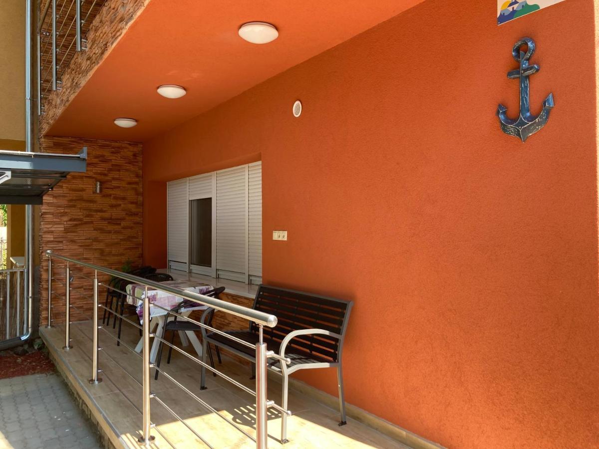 Balaton Vendeghaz Apartment Siofok Ngoại thất bức ảnh
