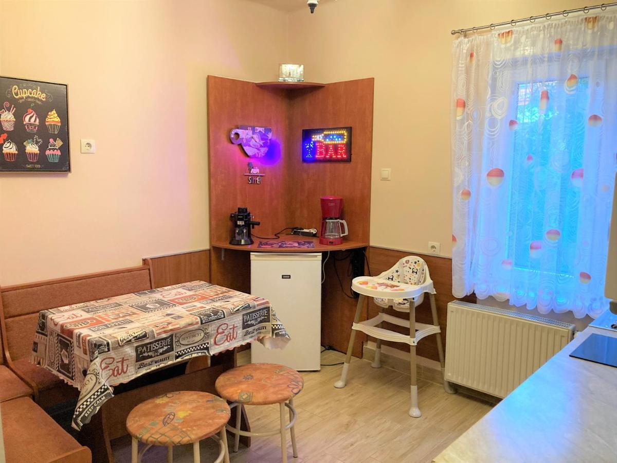 Balaton Vendeghaz Apartment Siofok Ngoại thất bức ảnh